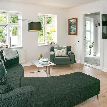 4 Star In Asperup-by Traum * Asperup