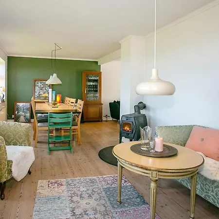 Сasa de vacaciones 4 Star In Asperup-by Traum *
